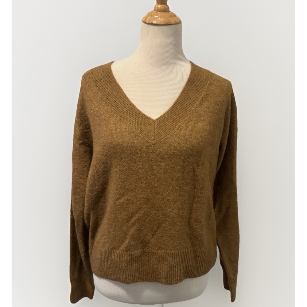 Gap Deep V Neck Pullover‎ Size Small Gold Shimmer